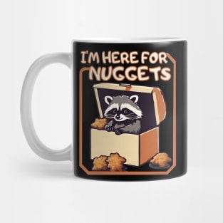 Raccoon in nugget box Mug